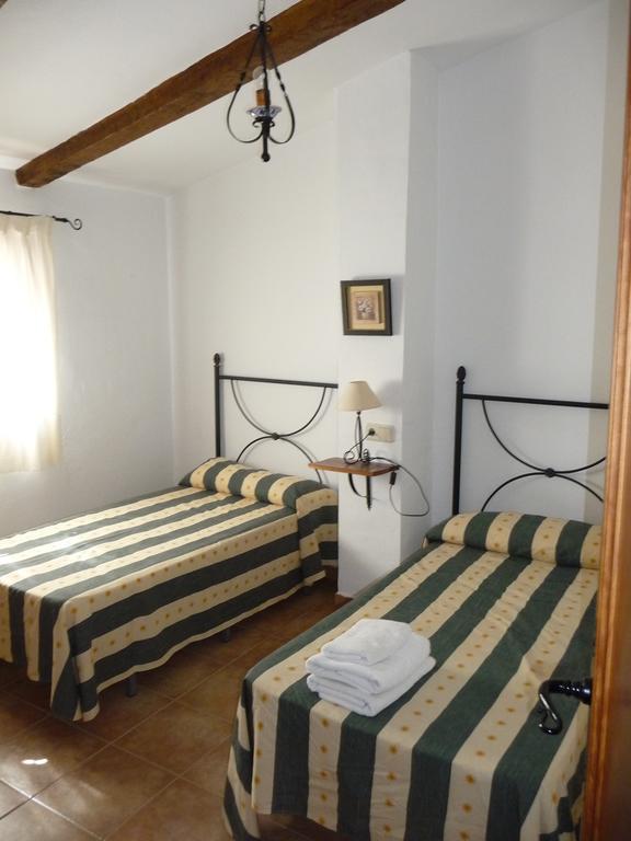 Casas La Piedra De Tiscar Villa Bagian luar foto