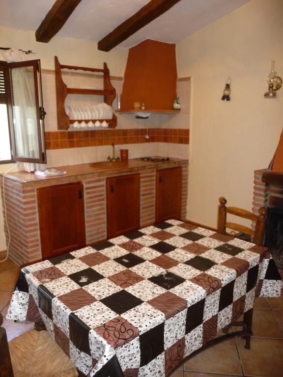Casas La Piedra De Tiscar Villa Bagian luar foto